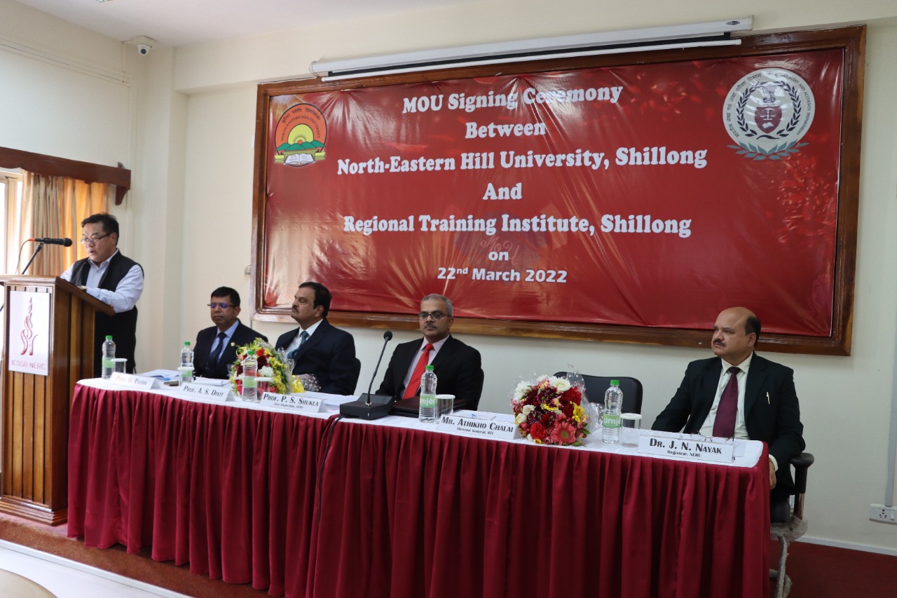 Director General, RTI, Shillong delivering Speech
