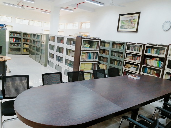 LIBRARY STUDY POINT