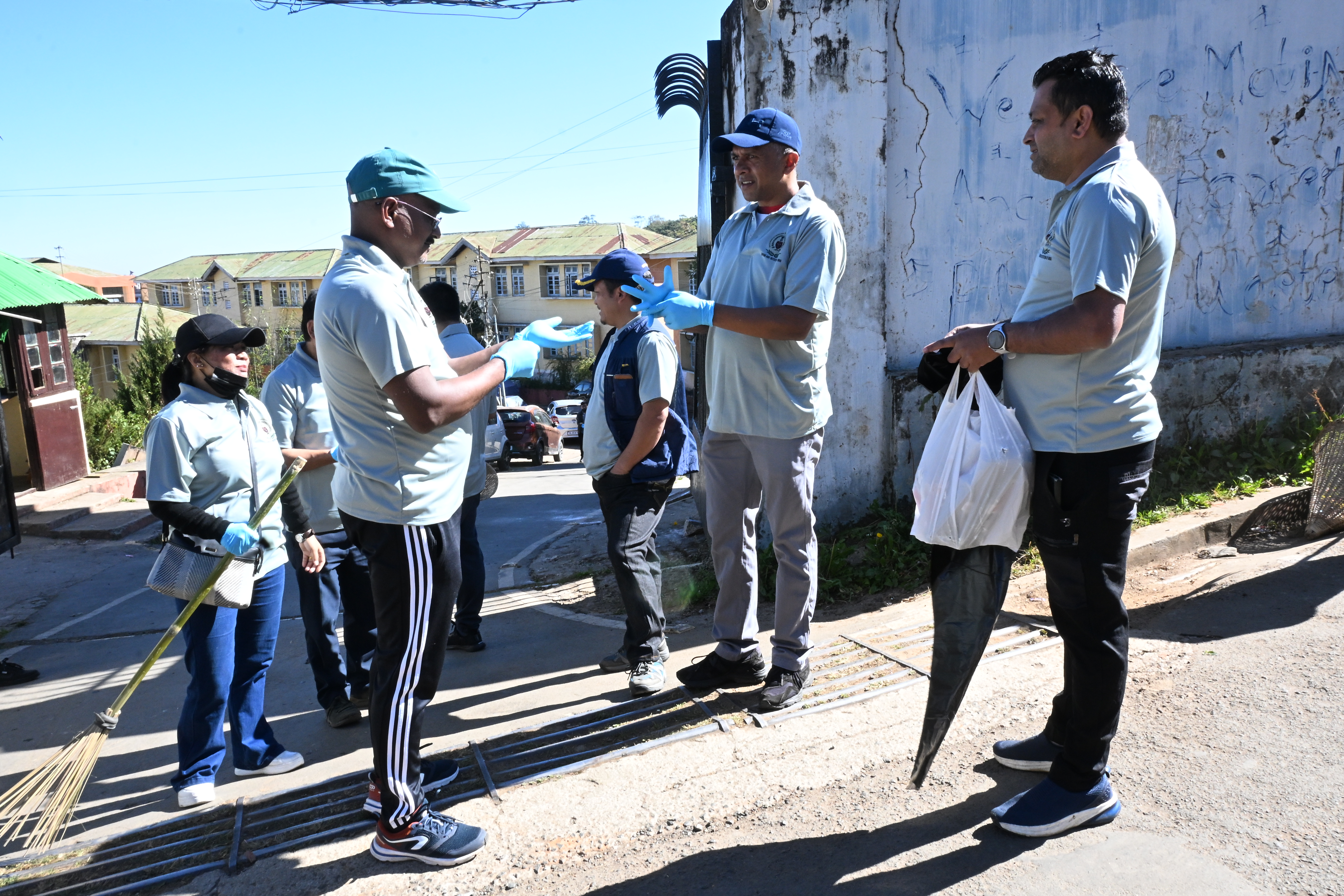 लेखापरीक्षा एवं लेखा संपदा मोतीनगर में सफाई अभियान 2025 लेखापरीक्षा एवं लेखा संपदा मोतीनगर में सफाई अभियान 2025