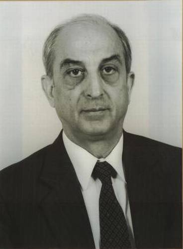 वी. के. शुंगलू  (1996-2002)